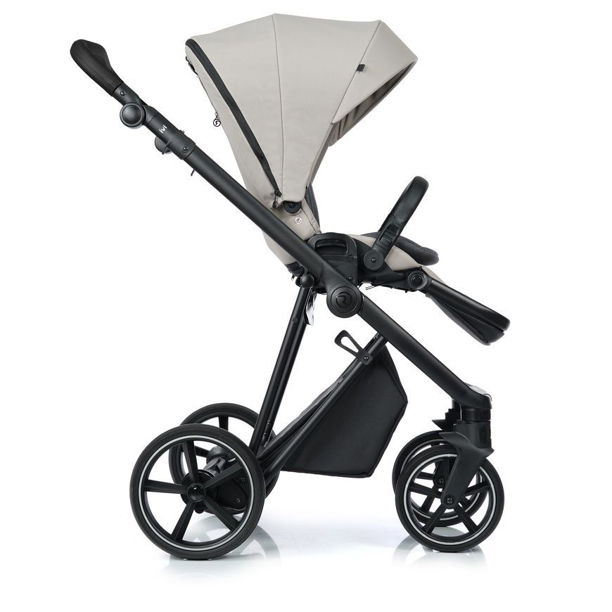 Коляска 2 в 1 Roan Ivi 2.0 Sesame R-I-SE фото